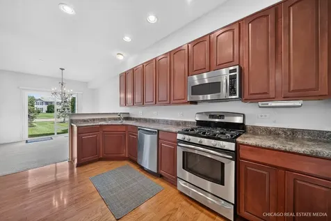 9956 Cummings Street Huntley IL 60142
