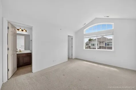 9956 Cummings Street Huntley IL 60142
