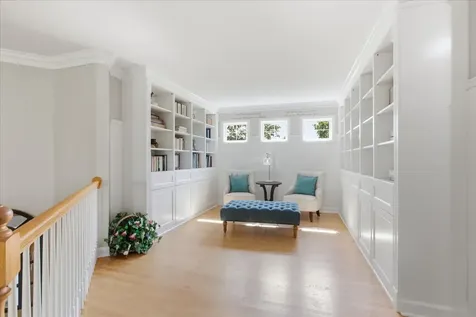 441 North Sycamore Lane North Aurora IL 60542