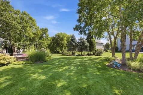 441 North Sycamore Lane North Aurora IL 60542
