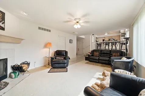 23042 Ridgeway Avenue Richton Park IL 60471