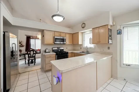 23042 Ridgeway Avenue Richton Park IL 60471