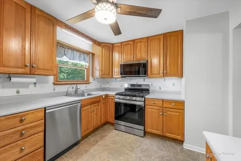29W264 Lee Road West Chicago IL 60185