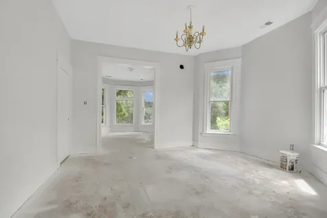210 North Laramie Avenue Chicago IL 60644