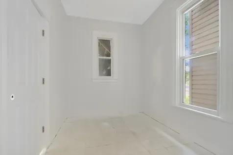 210 North Laramie Avenue Chicago IL 60644