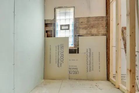 210 North Laramie Avenue Chicago IL 60644