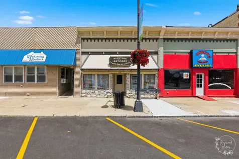 159 West Station Street St. Anne IL 60964