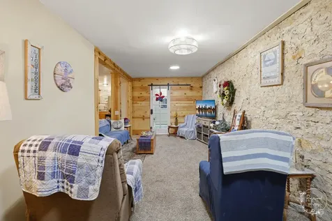159 West Station Street St. Anne IL 60964