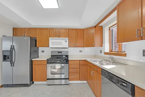 1480 Jefferson Street Des Plaines IL 60016