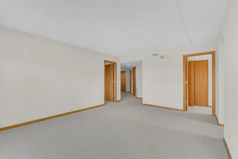 1480 Jefferson Street Des Plaines IL 60016