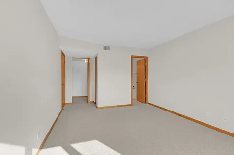 1480 Jefferson Street Des Plaines IL 60016