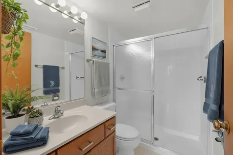 1480 Jefferson Street Des Plaines IL 60016