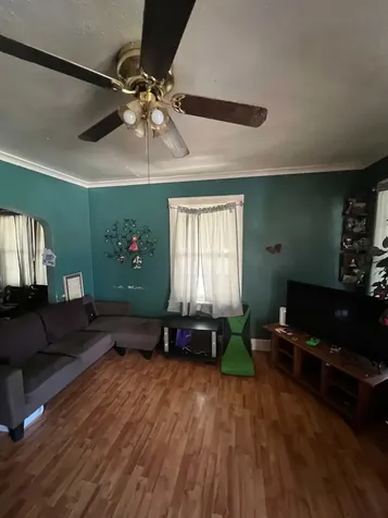 504 West Virginia Avenue Peoria IL 61604