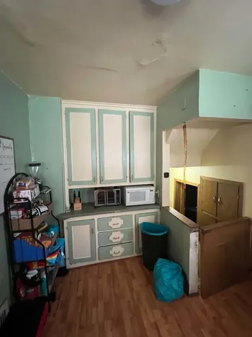 504 West Virginia Avenue Peoria IL 61604