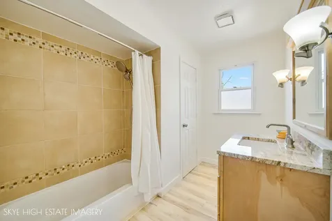 2816 Tennyson Place Hazel Crest IL 60429