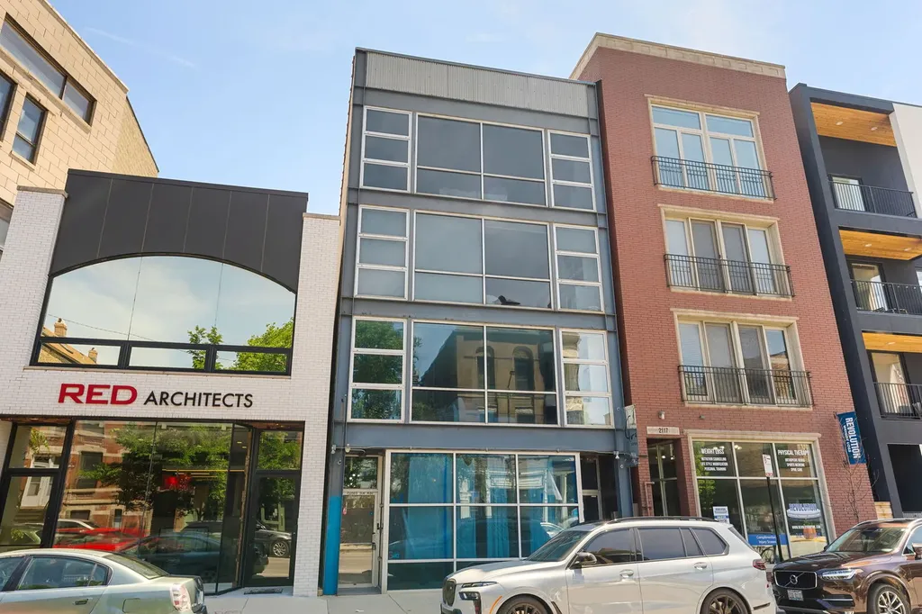 2119 North Damen Avenue Chicago IL 60647