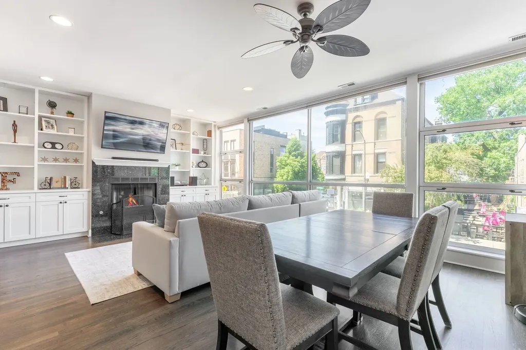 2119 North Damen Avenue Chicago IL 60647
