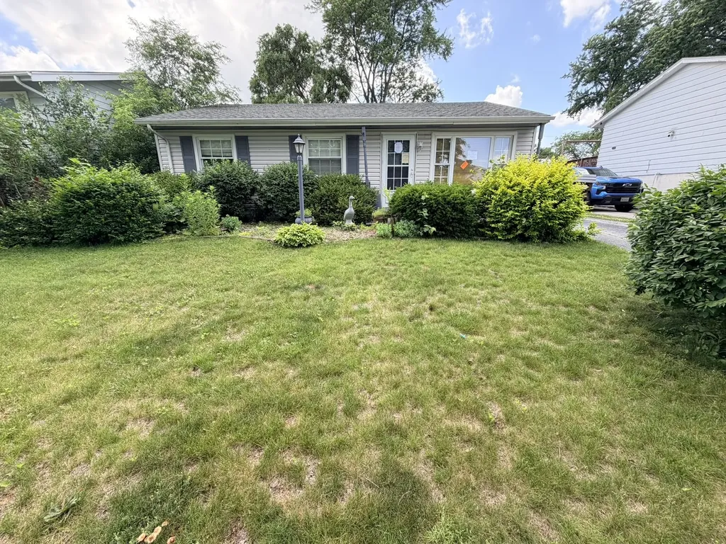 3012 Phillips Avenue Steger IL 60475
