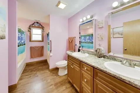 519 Kenyon Avenue Romeoville IL 60446