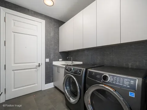 451 East Grand Avenue Chicago IL 60611