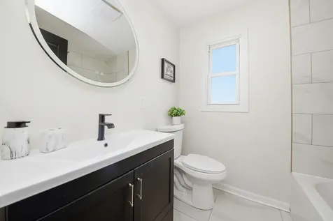 11603 South Loomis Street Chicago IL 60643