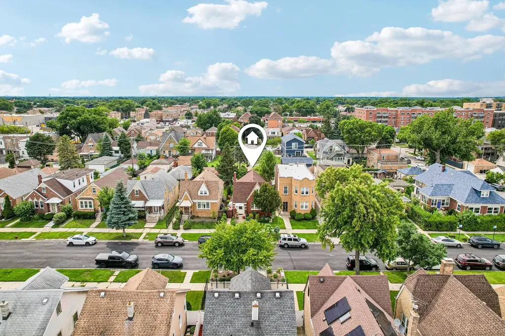 2842 North Mont Clare Avenue Chicago IL 60634