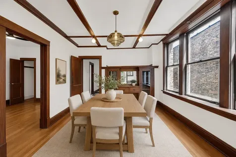 5228 West Quincy Street W Chicago IL 60644