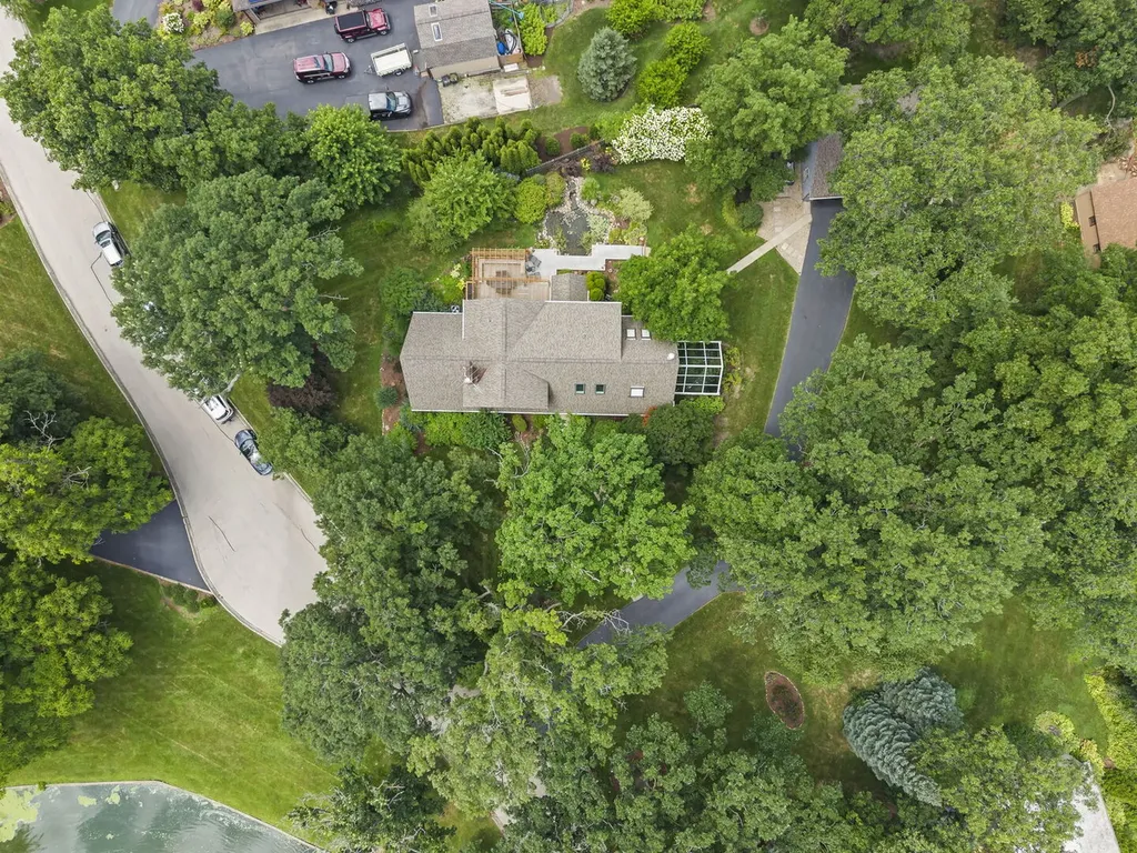 27W118 Cove Lane Warrenville IL 60555