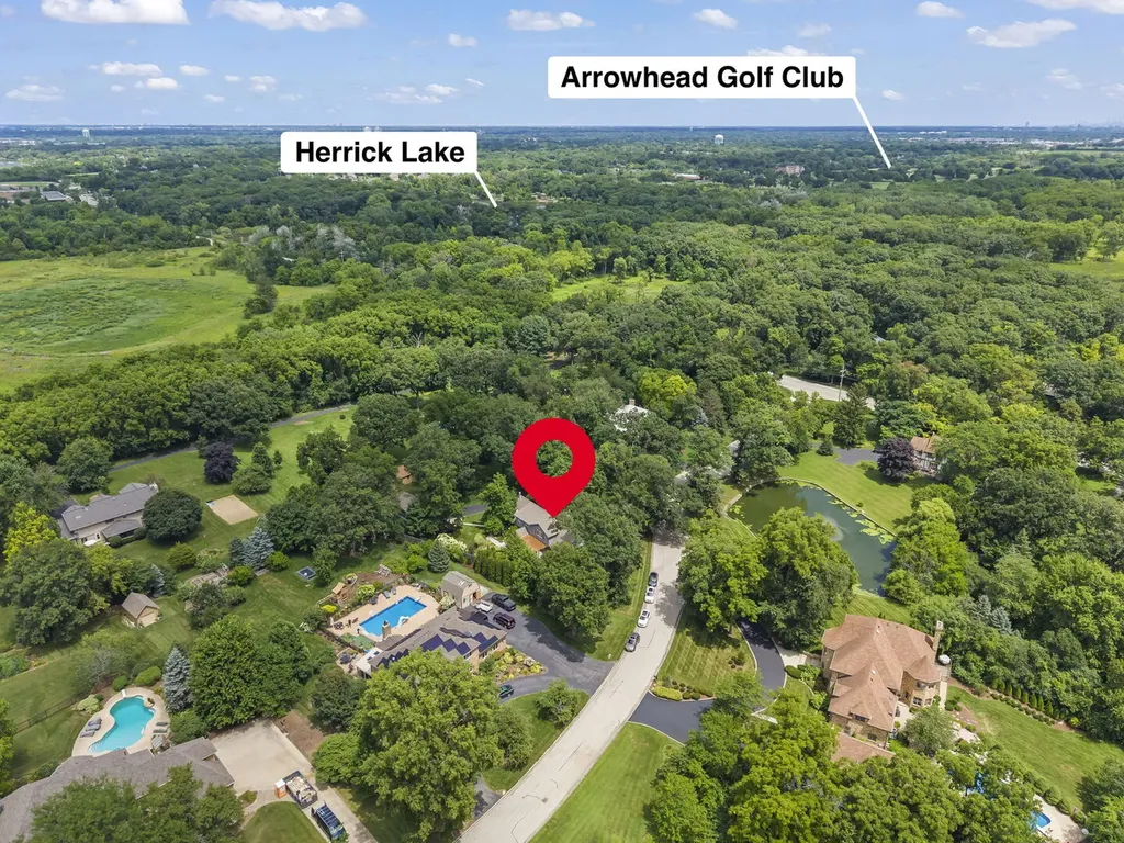 27W118 Cove Lane Warrenville IL 60555