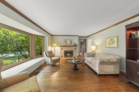27W118 Cove Lane Warrenville IL 60555