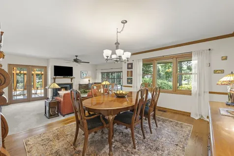 27W118 Cove Lane Warrenville IL 60555
