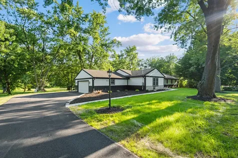 14463 West Hickory Avenue W Lemont IL 60439