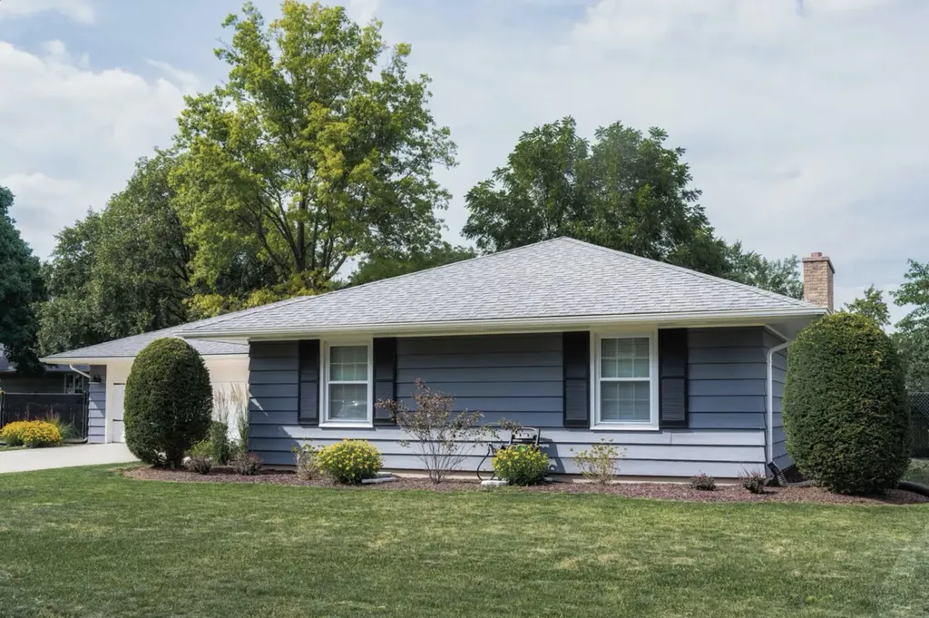 2221 Gettysburg Drive Aurora IL 60506