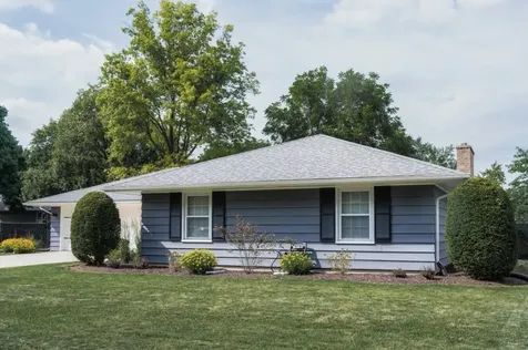 2221 Gettysburg Drive Aurora IL 60506