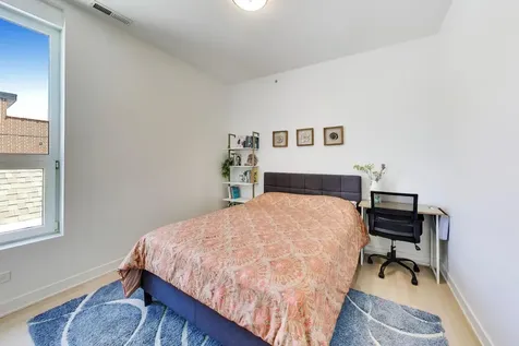 2025 West Crystal Street Chicago IL 60622