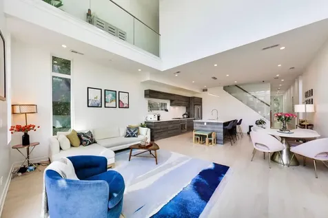 2025 West Crystal Street Chicago IL 60622