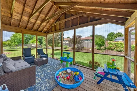 871 Brandt Drive Lake In The Hills IL 60156