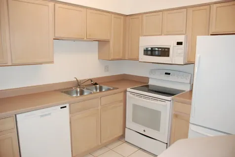 249 West Court Of Shorewood Court Vernon Hills IL 60061