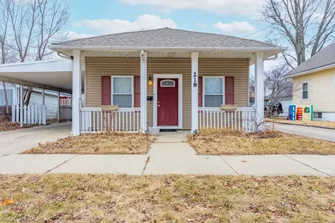 218 Orange Street Elgin IL 60123