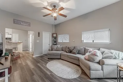 218 Orange Street Elgin IL 60123