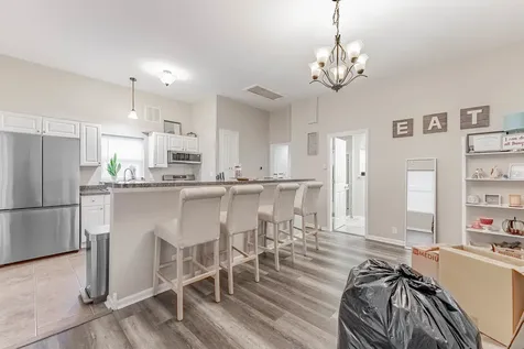 218 Orange Street Elgin IL 60123