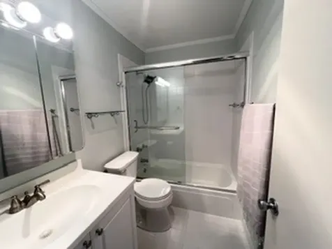1850 North Clark Street Chicago IL 60614