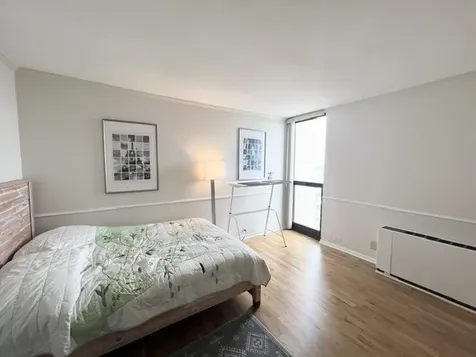 1850 North Clark Street Chicago IL 60614