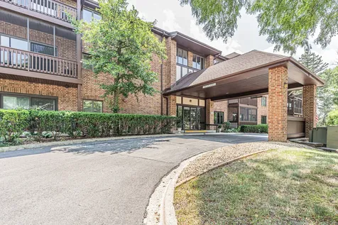 7737 West Golf Drive Palos Heights IL 60463