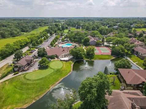 7737 West Golf Drive Palos Heights IL 60463