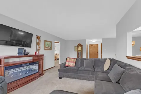 7737 West Golf Drive Palos Heights IL 60463