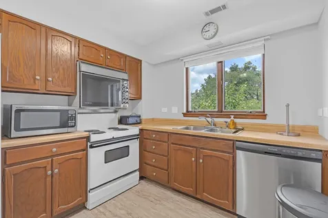 7737 West Golf Drive Palos Heights IL 60463