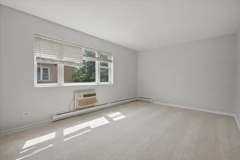6212 West 64th Place Chicago IL 60638