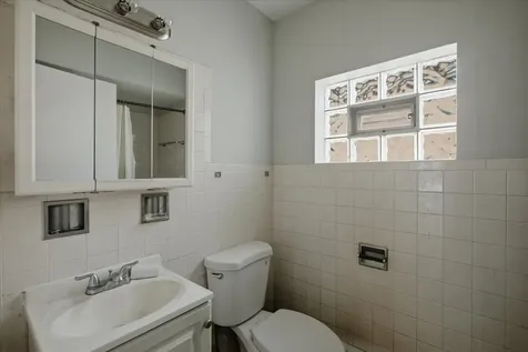 6212 West 64th Place Chicago IL 60638