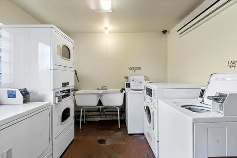 6212 West 64th Place Chicago IL 60638
